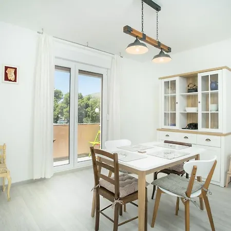 Apartament Uncle Albertʹs