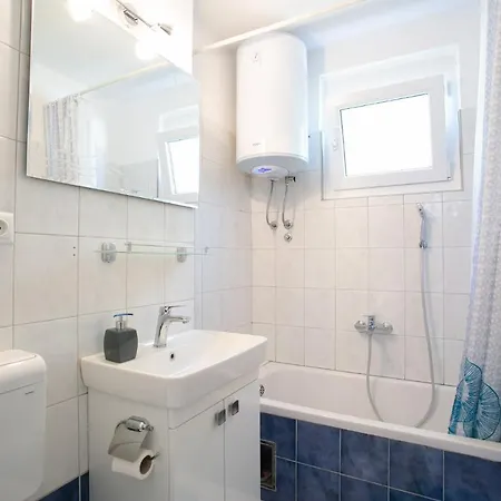 Uncle Albertʹs Apartmán Trogir