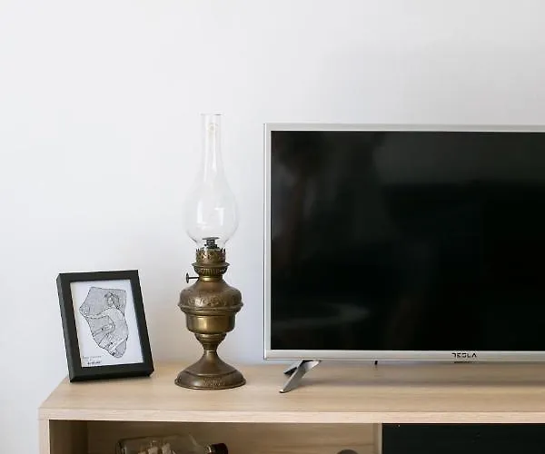 Uncle Albertʹs * トロギール