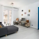 Uncle Albertʹs Apartmán