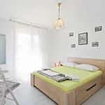 Uncle Albertʹs Apartmán Trogir